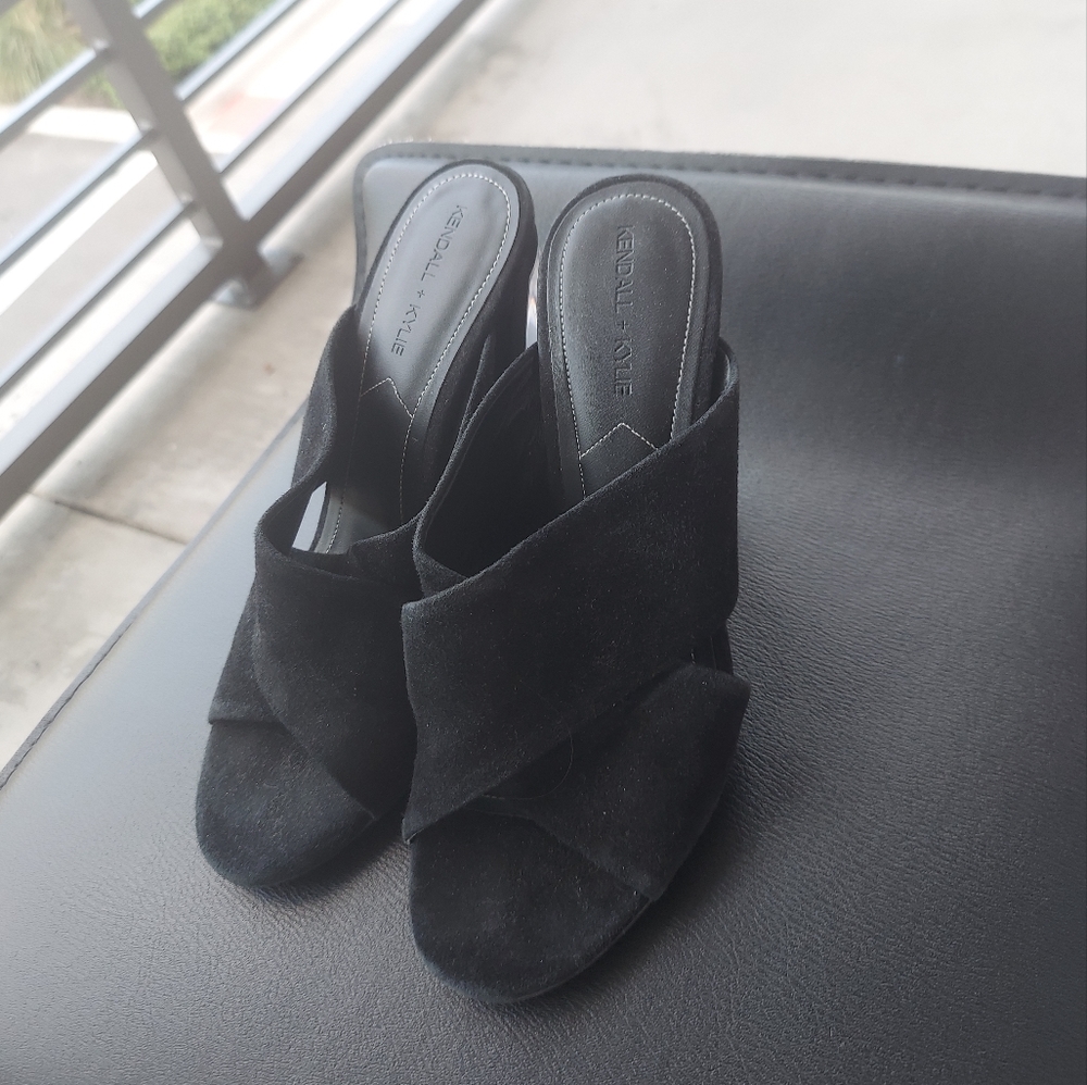 Velvet Kendall + Kylie Black heels 7.5. Open toe, clear heels.